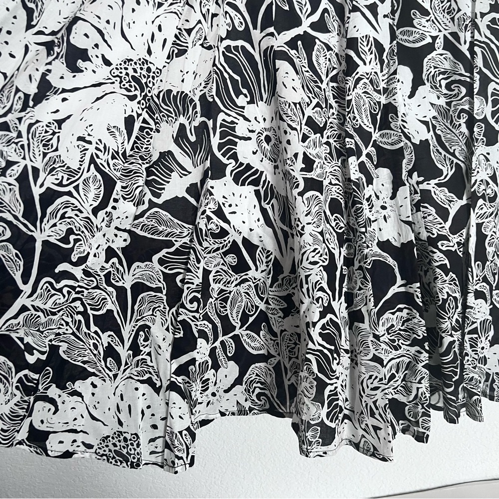Focus Lifestyle Black & White Floral Print Cotton Lined Circle Full Skirt 16 - Picture 8 of 11